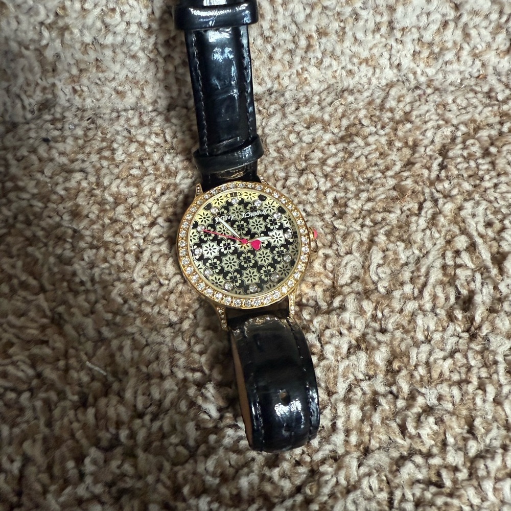 Betsey Johnson Women’s French Bulldog Brooch, Pin and Watch Collection - Picture 10 of 14